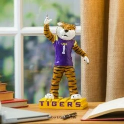 Evergreen Louisiana State University, Mascot Statue -Cheap Garden Decor Store unnamed file 10246