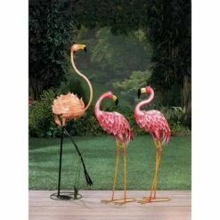 Zingz & Thingz Zingz & Thingz 47.5" Iron Standing Flamingo Garden Décor Statue Pink