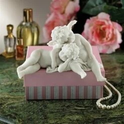 Design Toscano Blissful Slumber Cherubs Bonded Marble Resin Statue - White