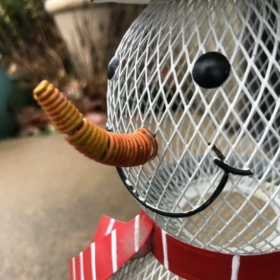 Backyard Expressions 17.7" Steel Snowman Bird Feeder White 5 Backyard Expressions 17.7" Steel Snowman Bird Feeder White - Image 3