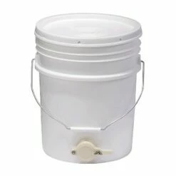 Little Giant BKT5 Plastic Honey Extractor Bucket with Honey Gate Tool for Beekeeping Harvesting, 5 Gallon (3 Pack)
