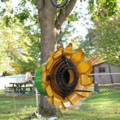 Sunnydaze Decor Sunnydaze Metal Sunflower Birdhouse Yard Art - 10.5" H