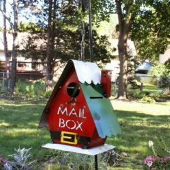 Sunnydaze Decor Sunnydaze Indoor/Outdoor Metal Santa Belt Birdhouse - 12.5" H